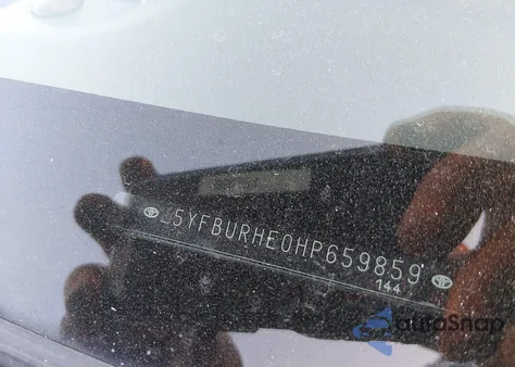 2017 Toyota Corolla Le from USA, damaged, VIN 5YFBURHE0HP659859